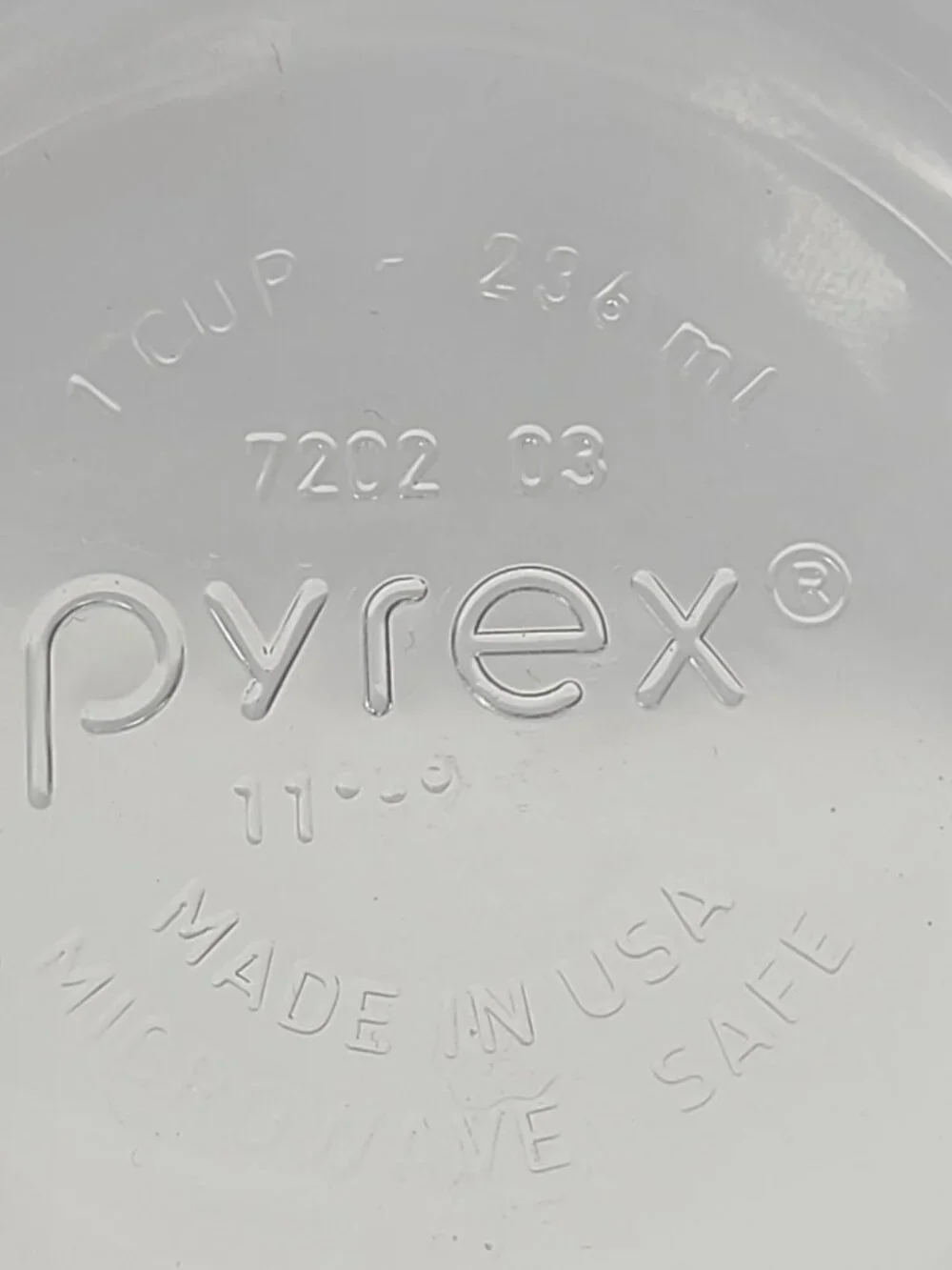 Pyrex bowls are
